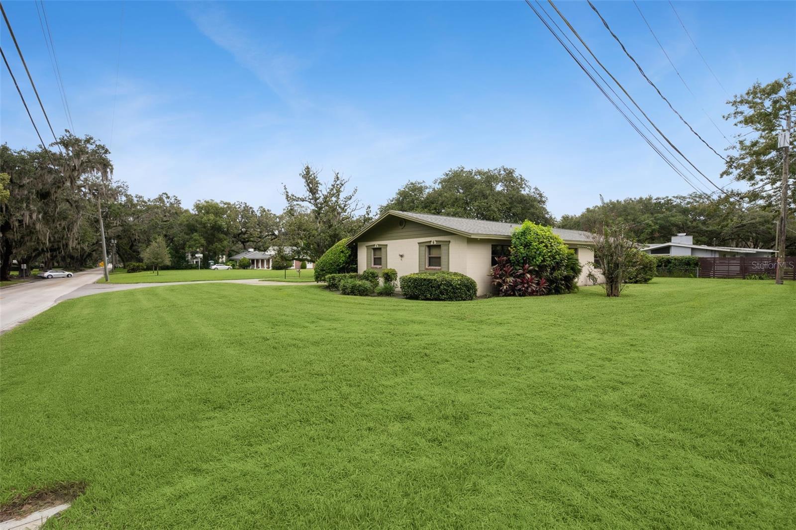 Image 34 of 49 For 2303 Washington Avenue