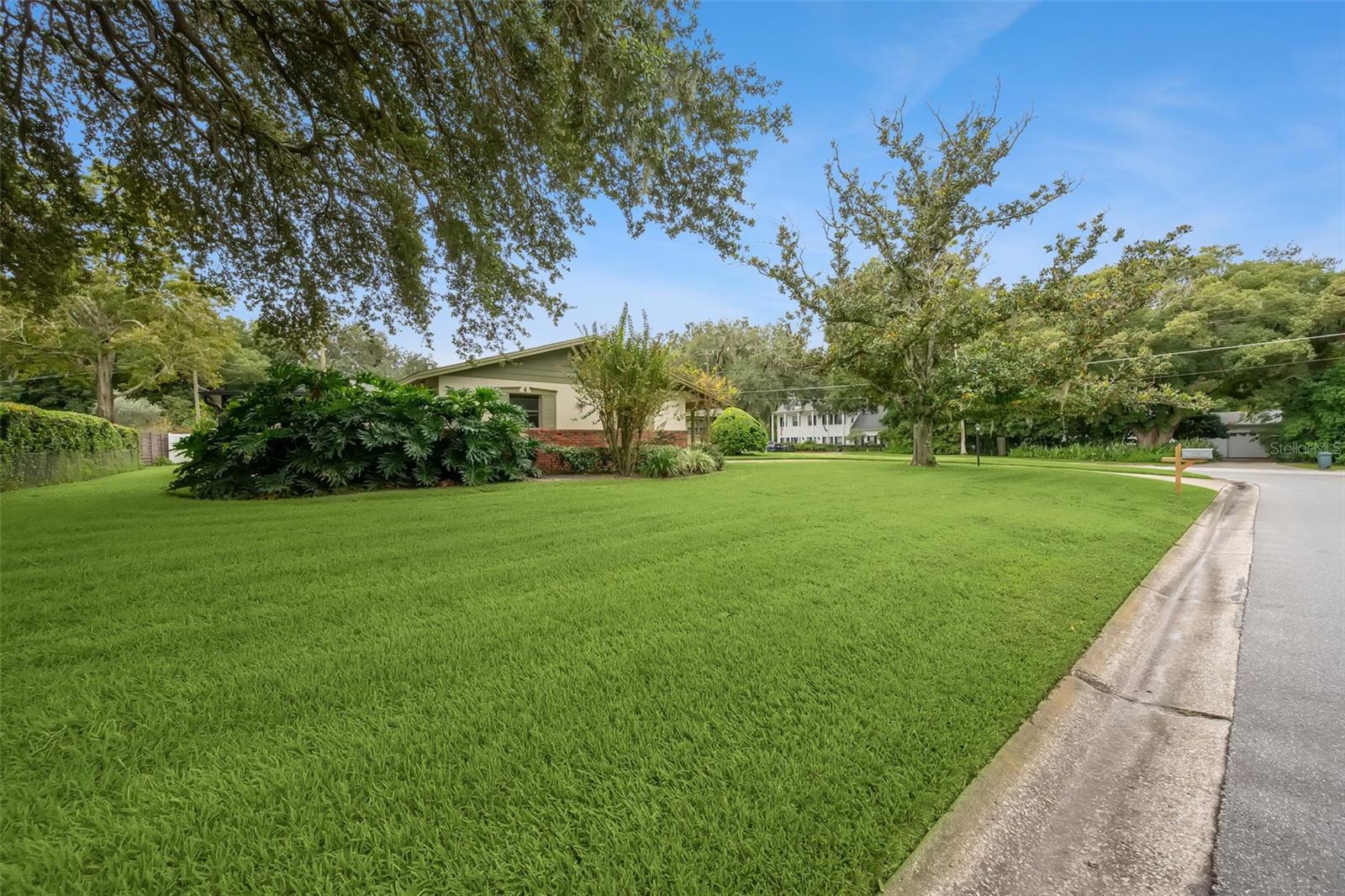 Image 36 of 49 For 2303 Washington Avenue