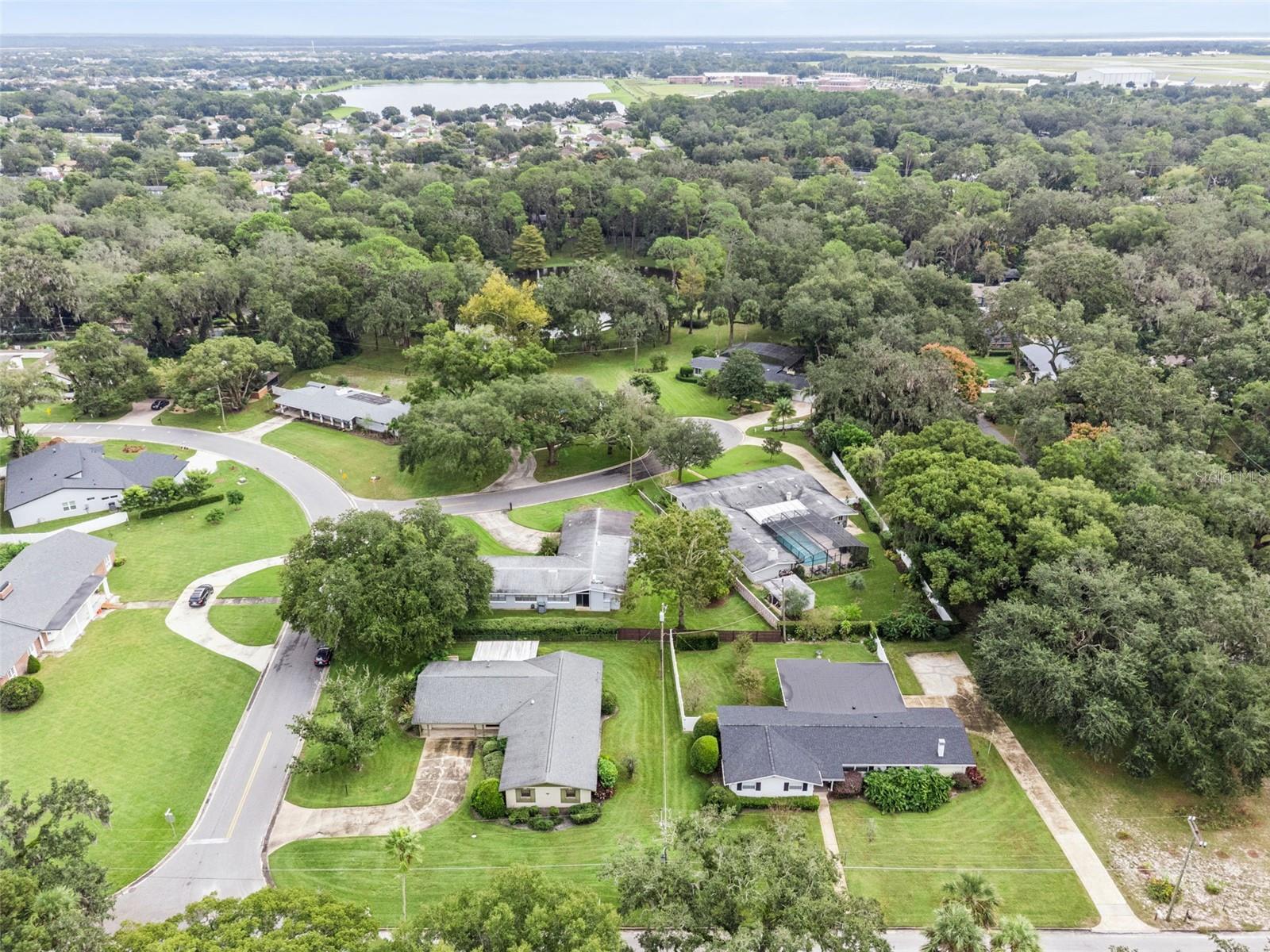 Image 40 of 49 For 2303 Washington Avenue