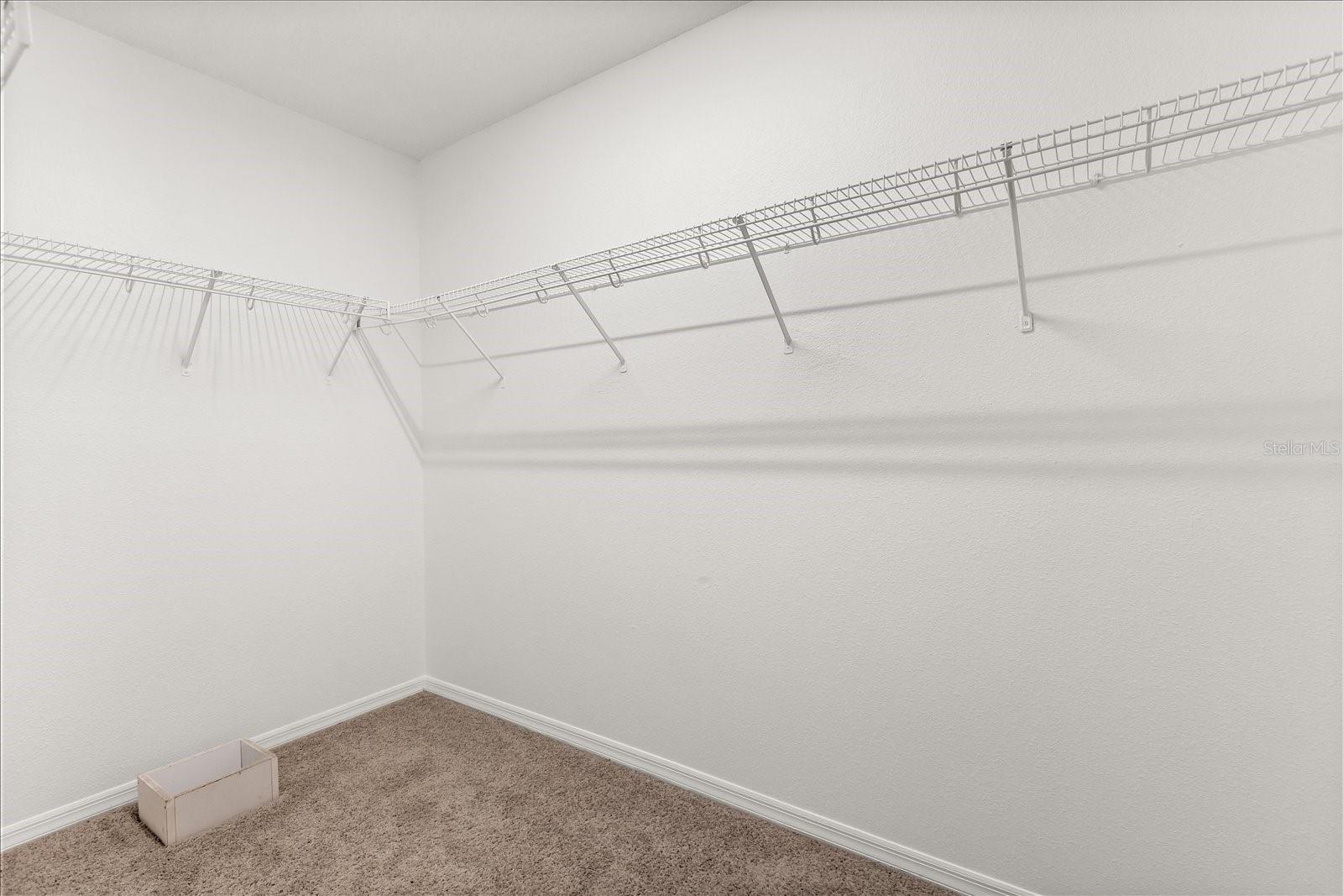 Image 28 of 38 For 14927 Faversham Circle