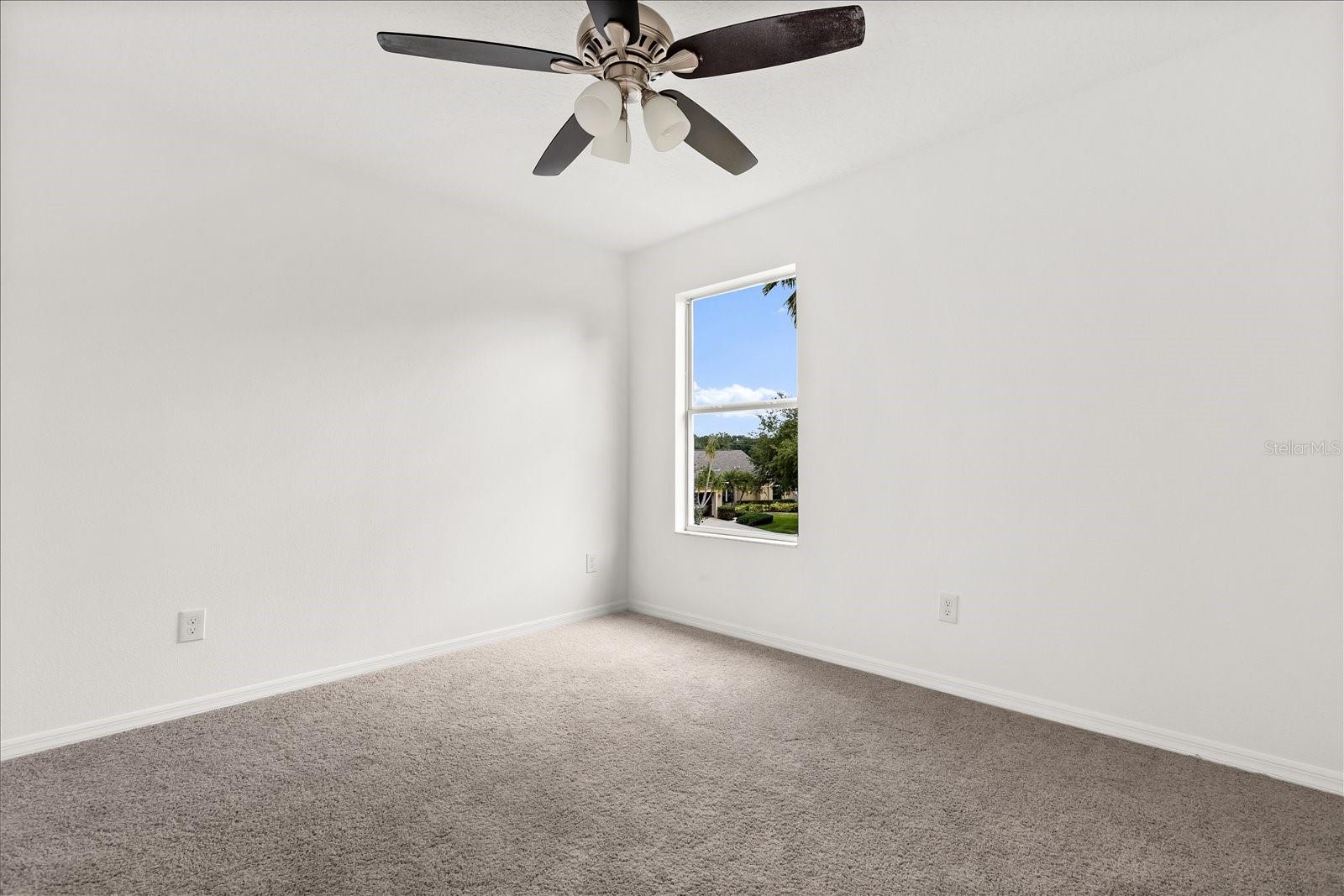 Image 29 of 38 For 14927 Faversham Circle