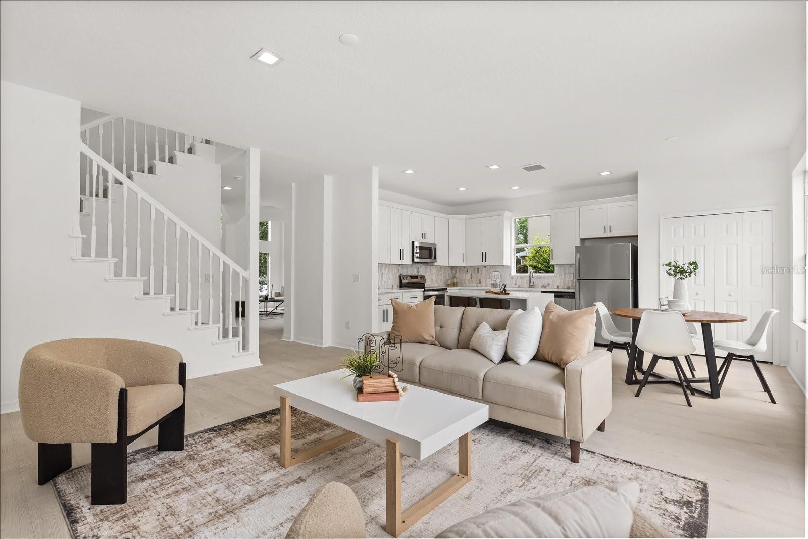 Image 3 of 38 For 14927 Faversham Circle