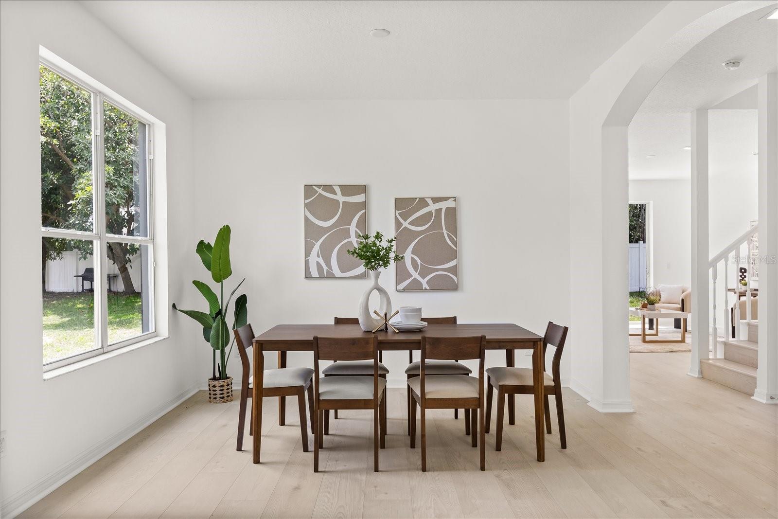 Image 7 of 38 For 14927 Faversham Circle