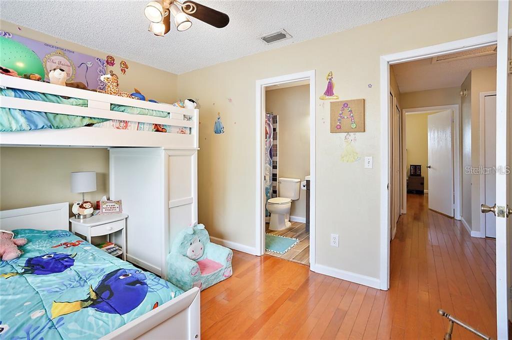 Image 12 of 25 For 1355 Casa Park Circle