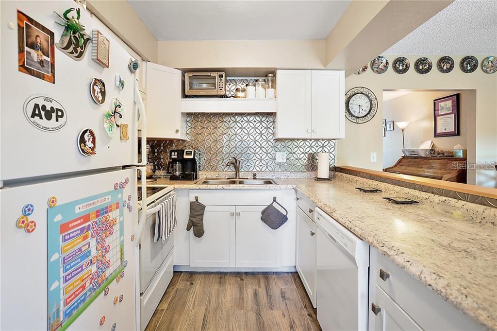 Image 7 of 25 For 1355 Casa Park Circle