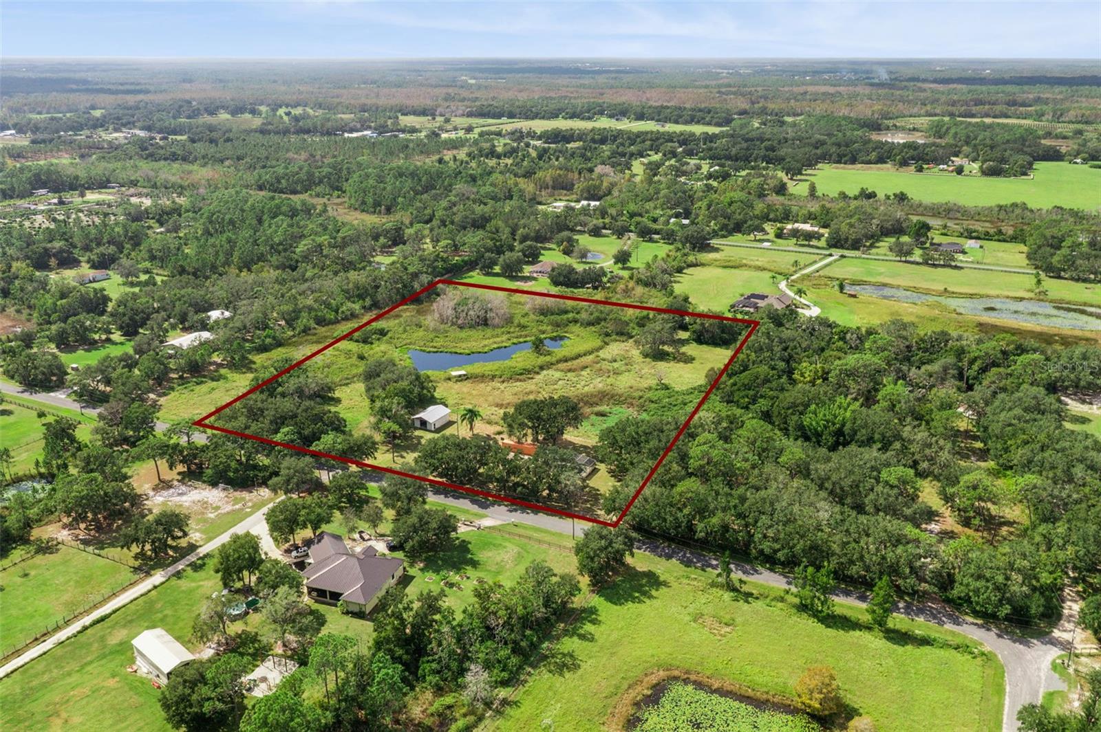 Image 4 of 23 For 7411 Groveland Farms Road