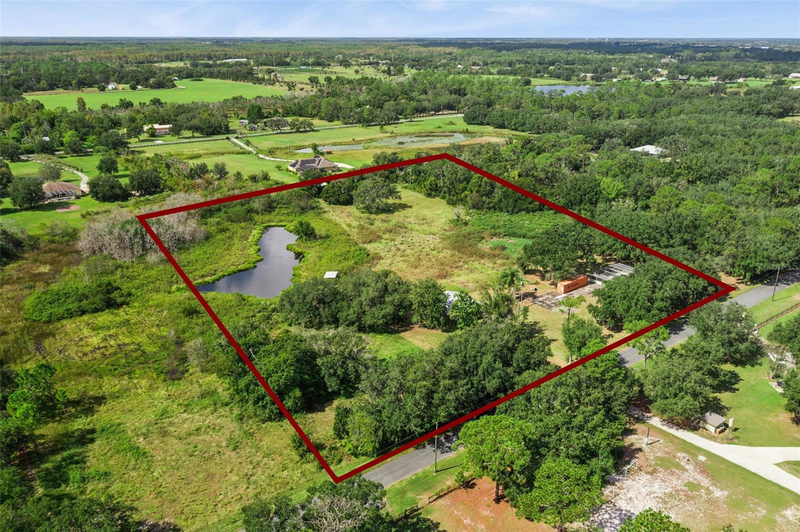 Image 5 of 23 For 7411 Groveland Farms Road