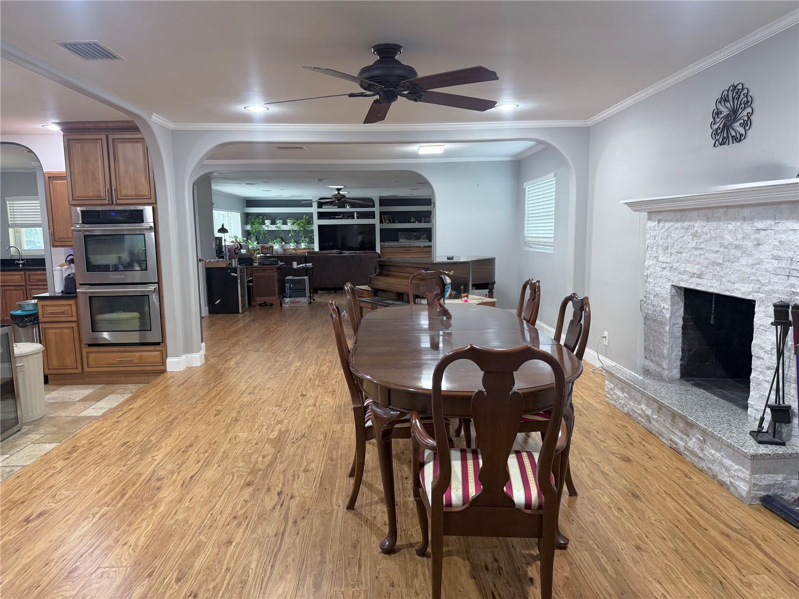 Image 12 of 27 For 731 Northwood Circle