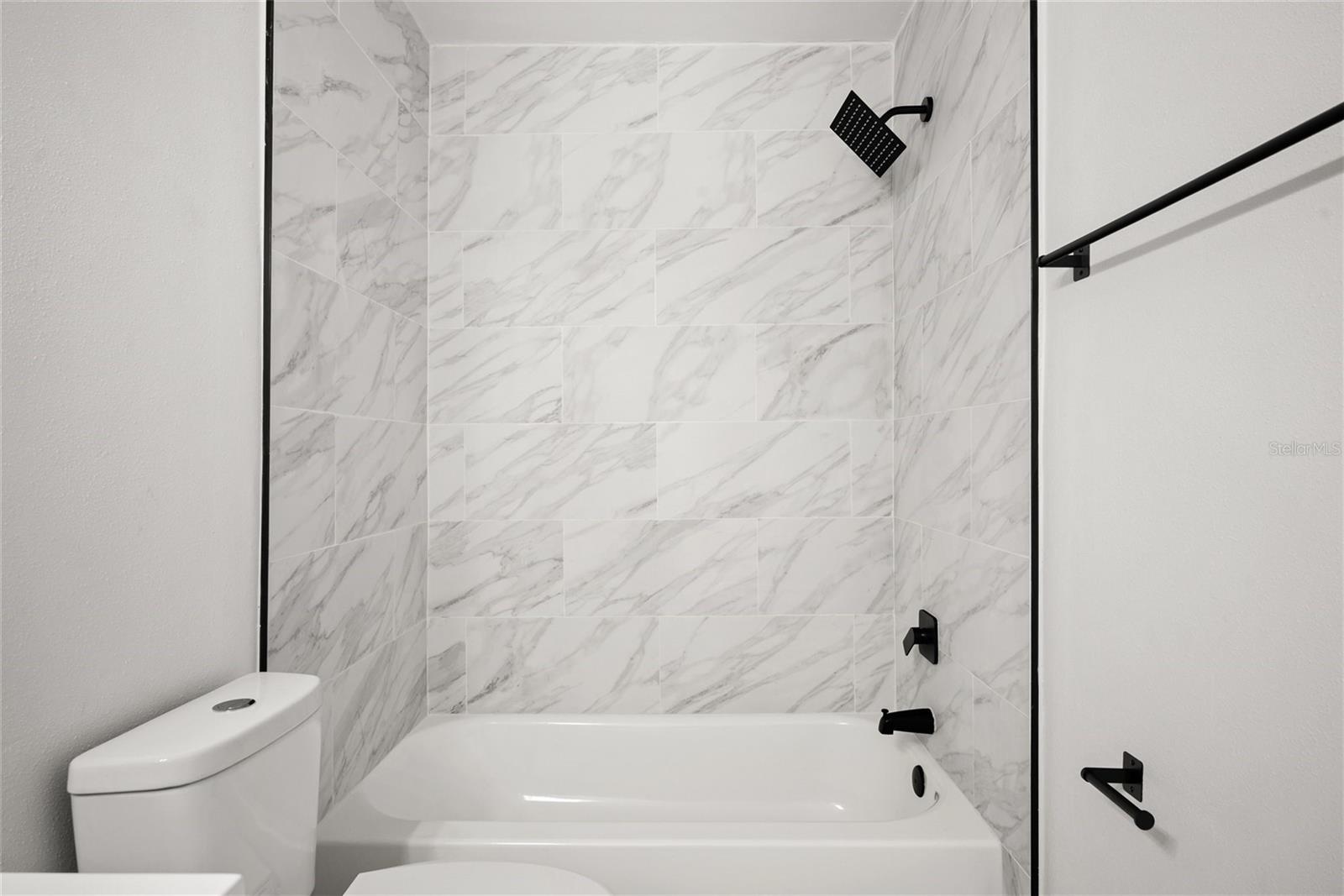 Image 15 of 23 For 1465 Normandy Park Drive 4