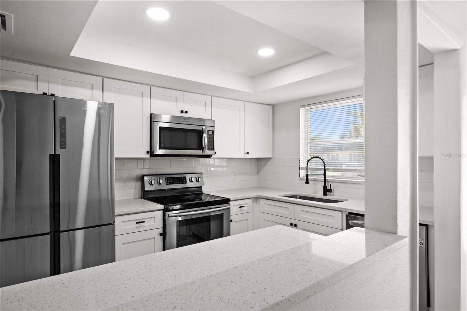 Image 5 of 23 For 1465 Normandy Park Drive 4