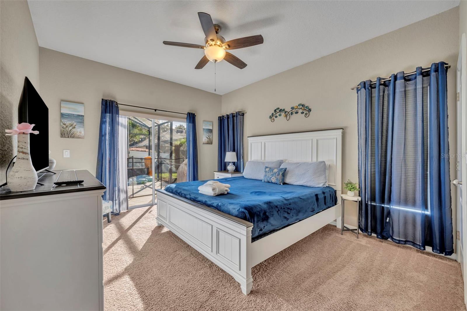 Image 17 of 20 For 333 Burford Circle