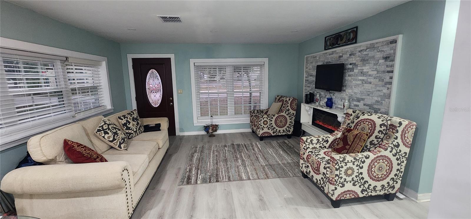 Image 2 of 13 For 239 Indiana Avenue