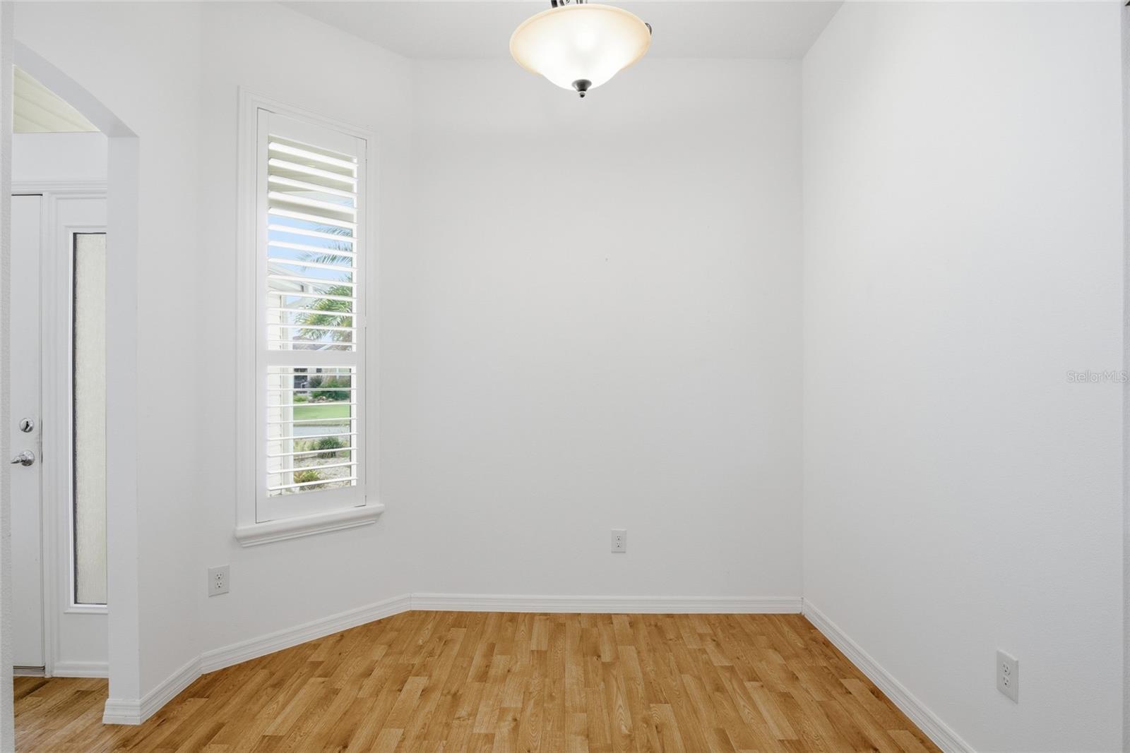 Image 12 of 42 For 1923 Useppa Oaks Lane