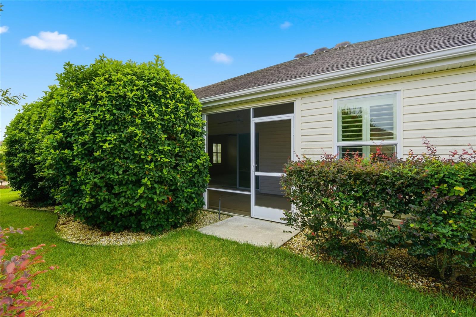 Image 25 of 42 For 1923 Useppa Oaks Lane