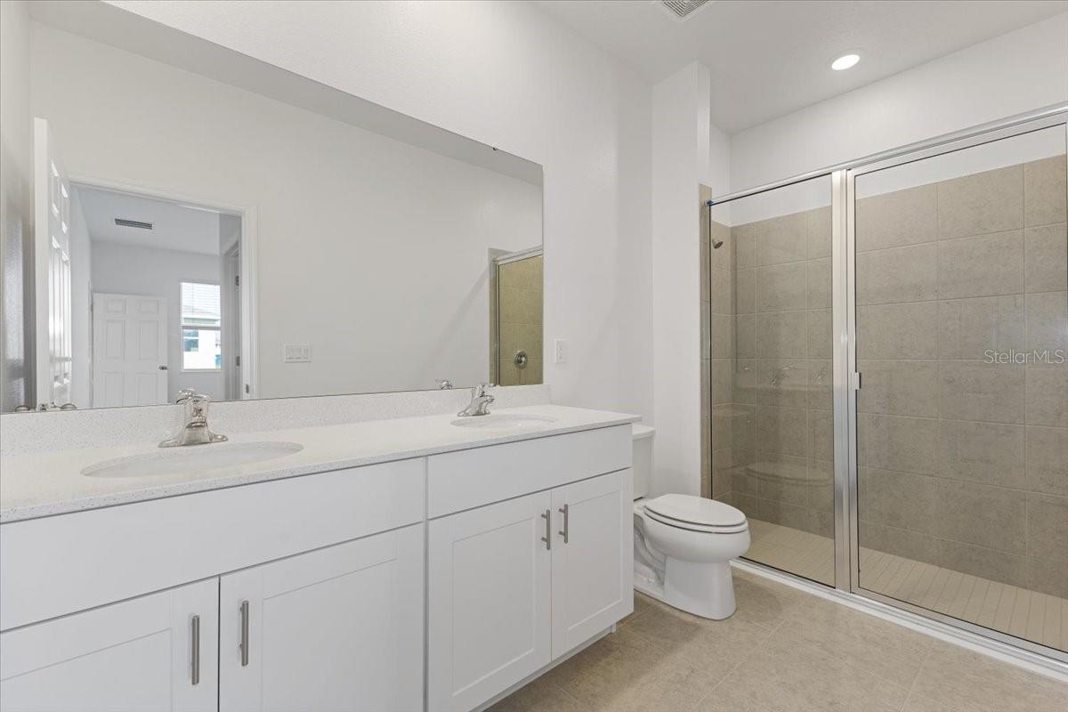 Image 10 of 14 For 163 Bottle Brush