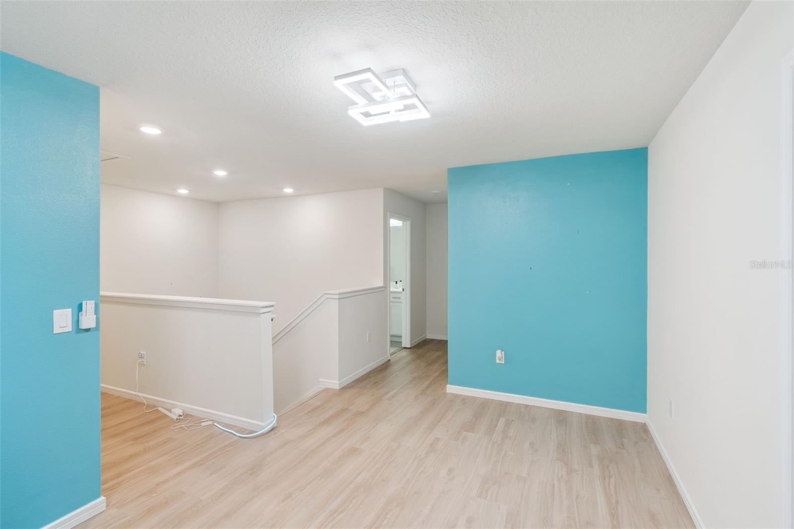 Listing photo id 9 for 1643 Delightful Drive