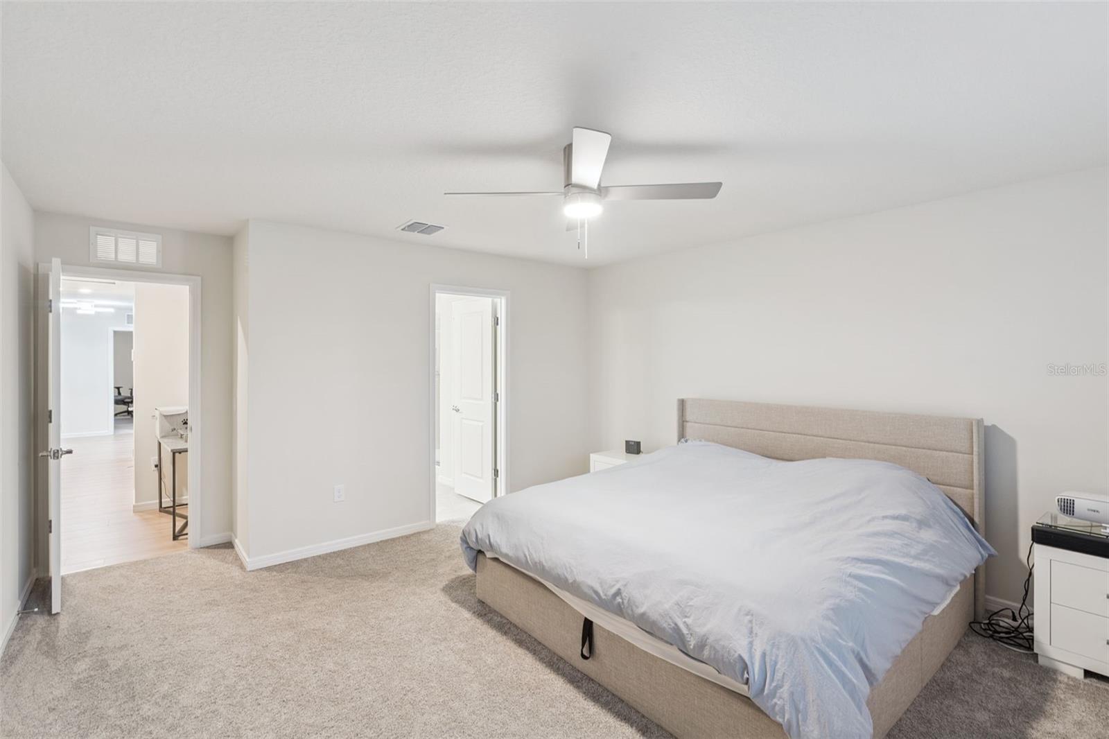 Listing photo id 10 for 1643 Delightful Drive