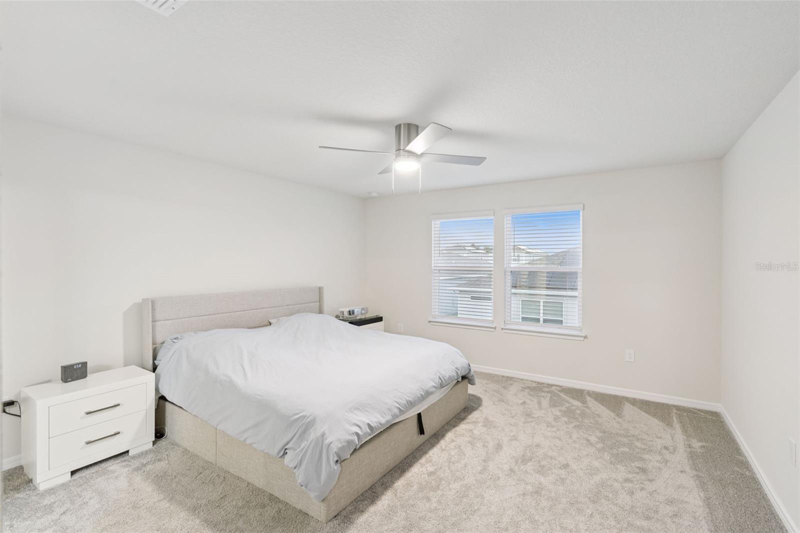 Listing photo id 12 for 1643 Delightful Drive