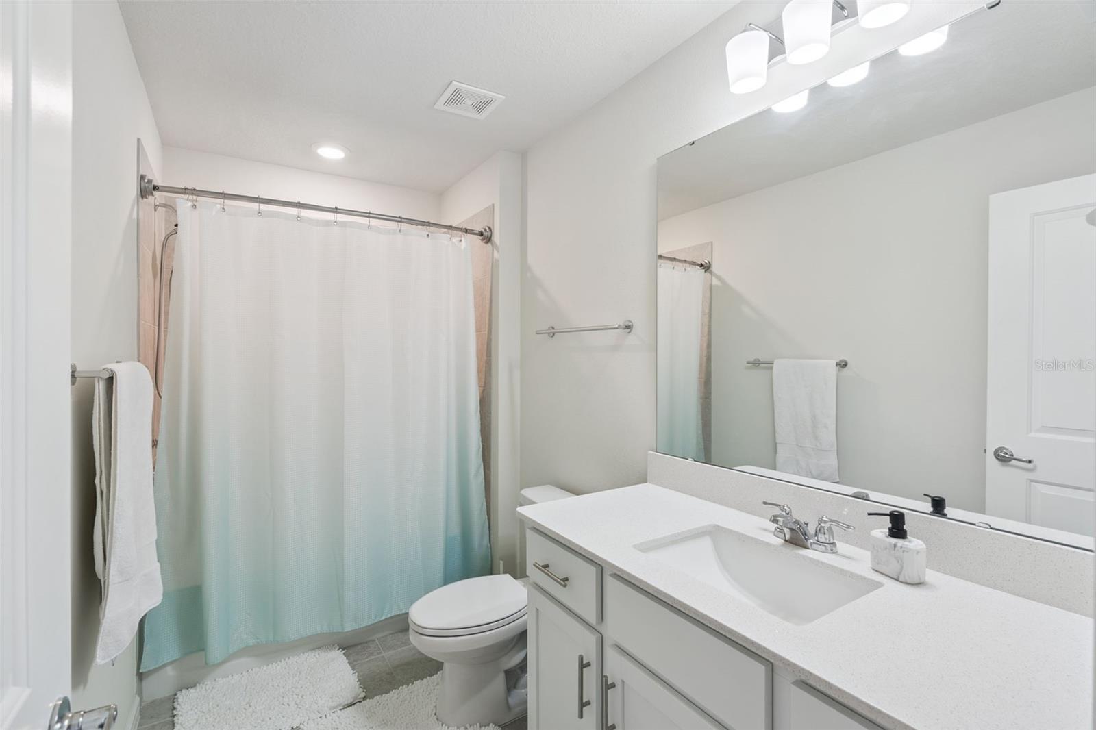 Listing photo id 16 for 1643 Delightful Drive