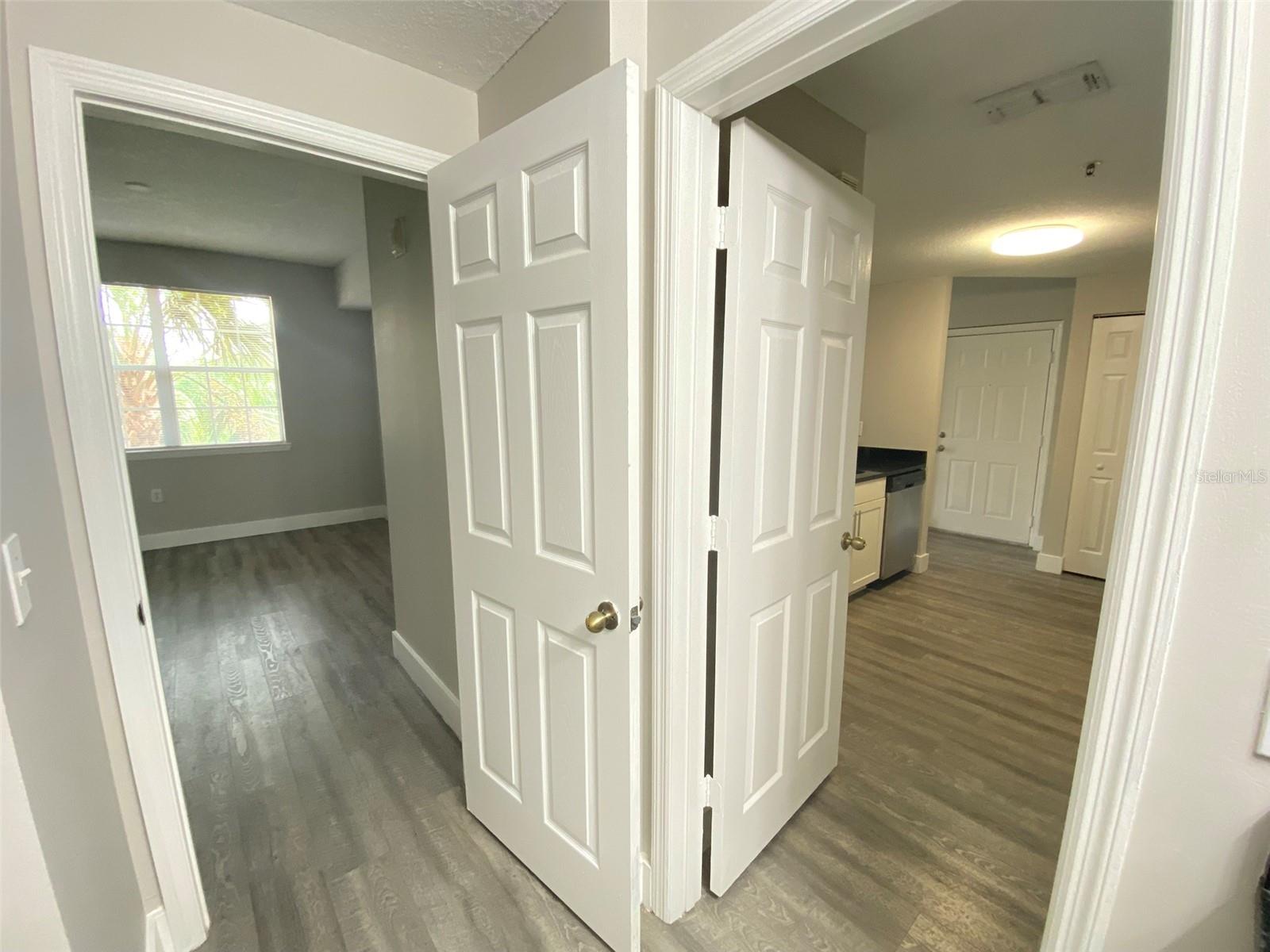 Image 12 of 26 For 10831 Windsor Walk Drive 306