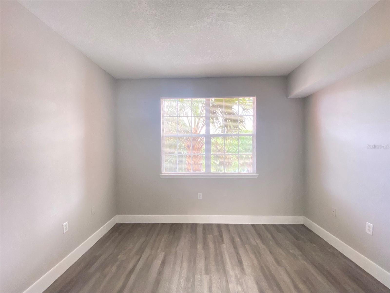 Image 13 of 26 For 10831 Windsor Walk Drive 306