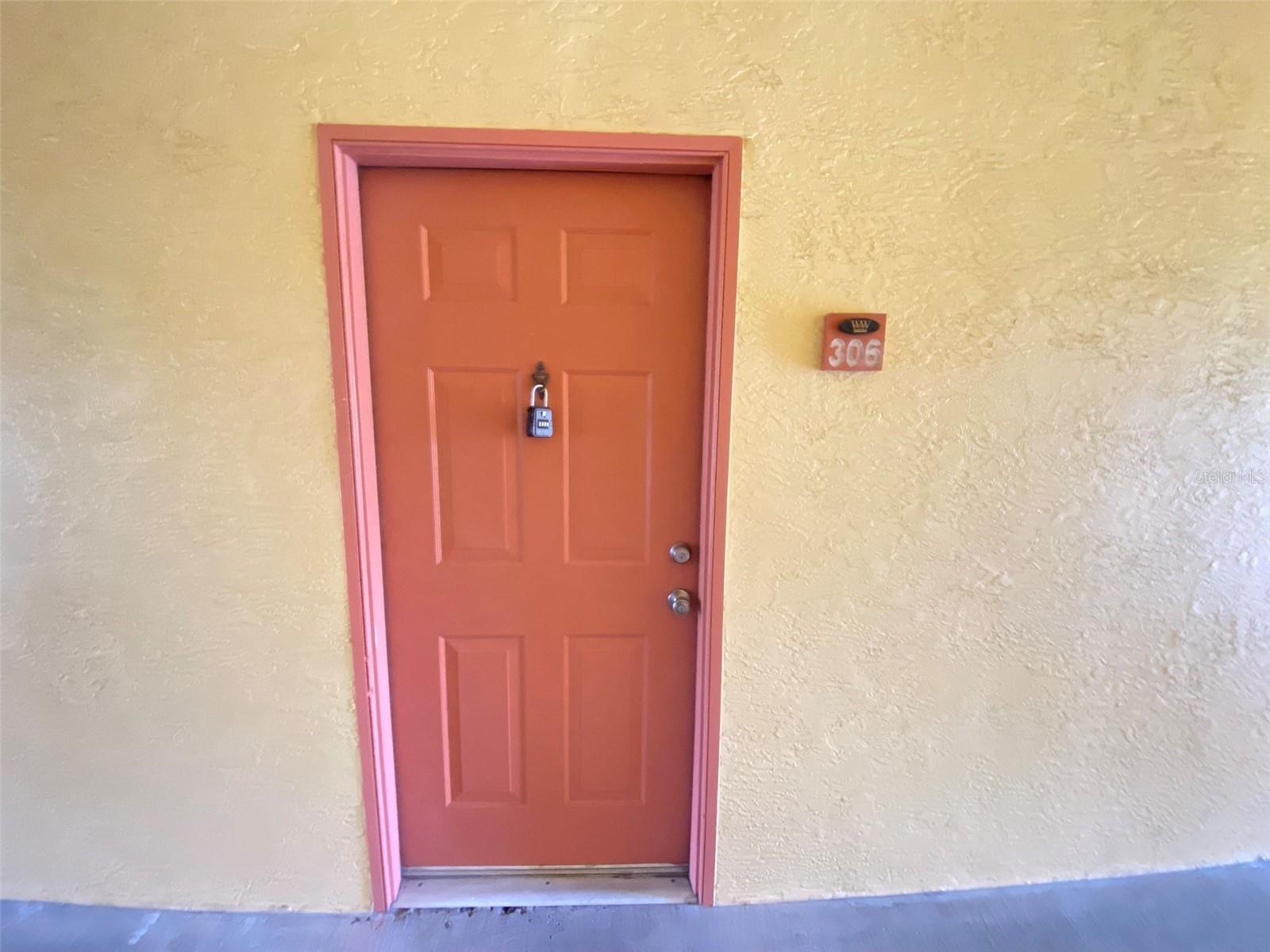 Image 21 of 26 For 10831 Windsor Walk Drive 306