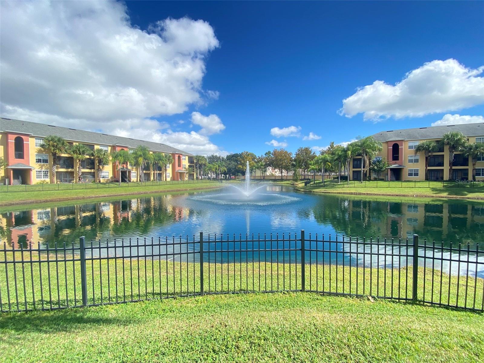 Image 24 of 26 For 10831 Windsor Walk Drive 306