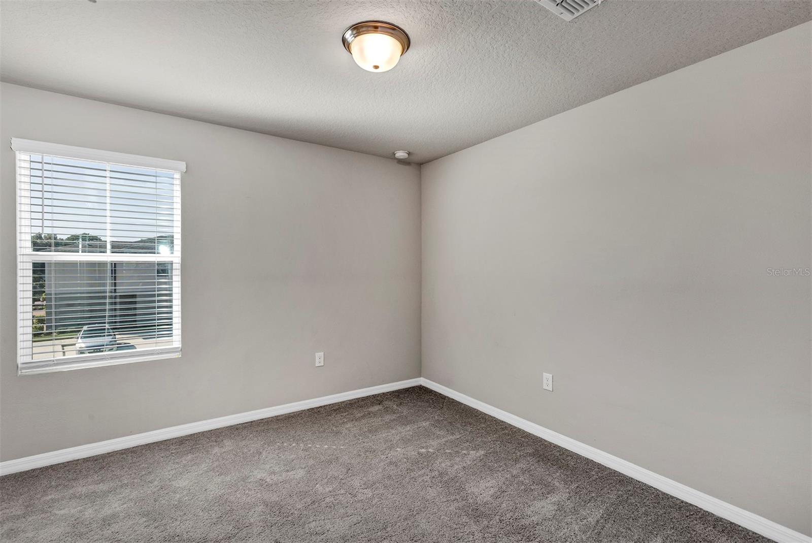 Image 17 of 53 For 1073 Desert Candle Drive