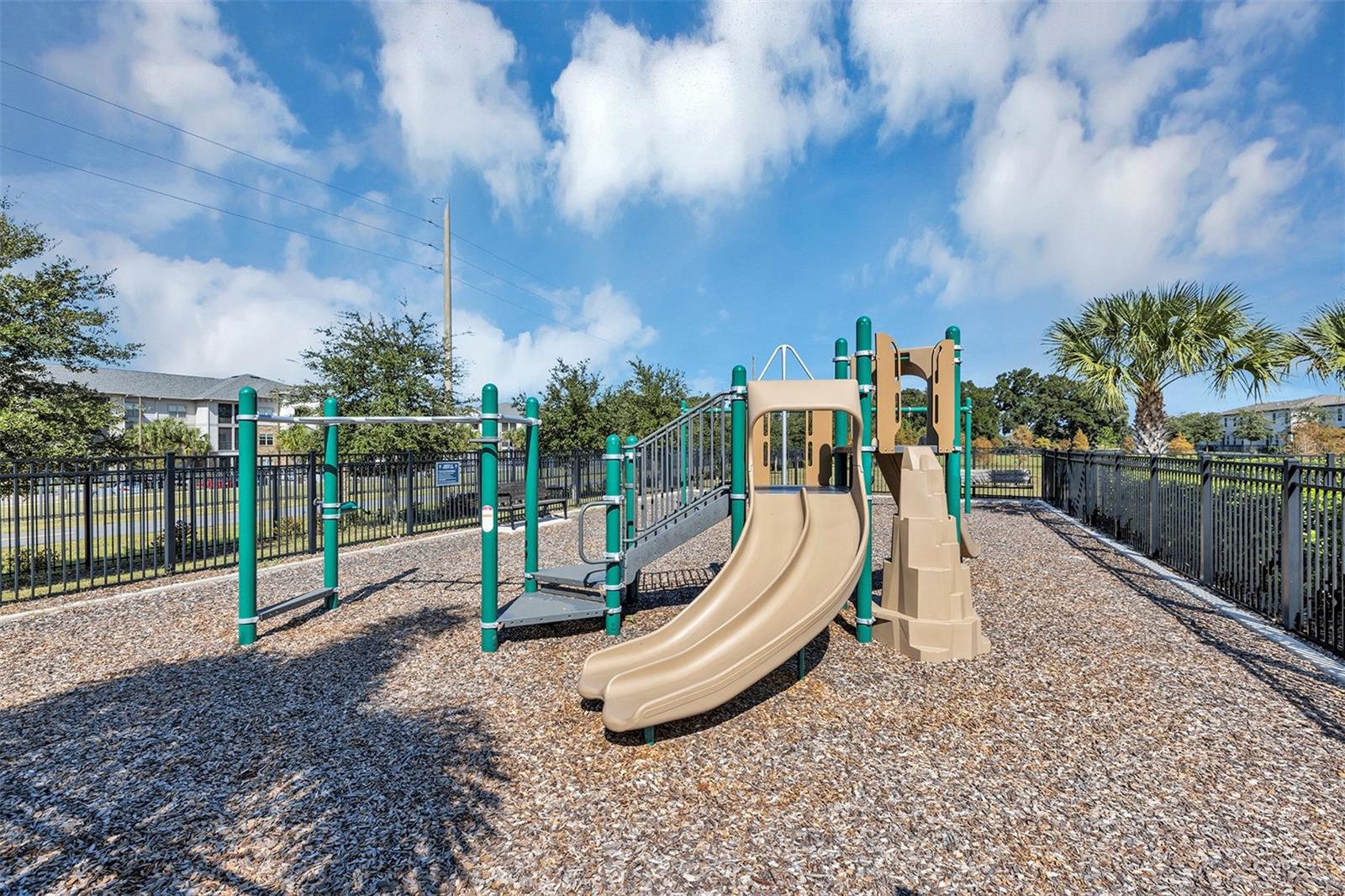 Image 37 of 53 For 1073 Desert Candle Drive