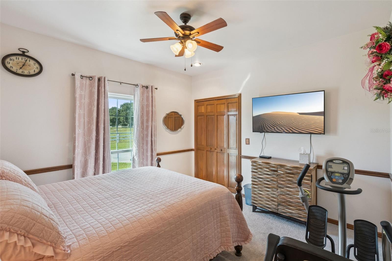 Image 12 of 40 For 2425 Pine Way