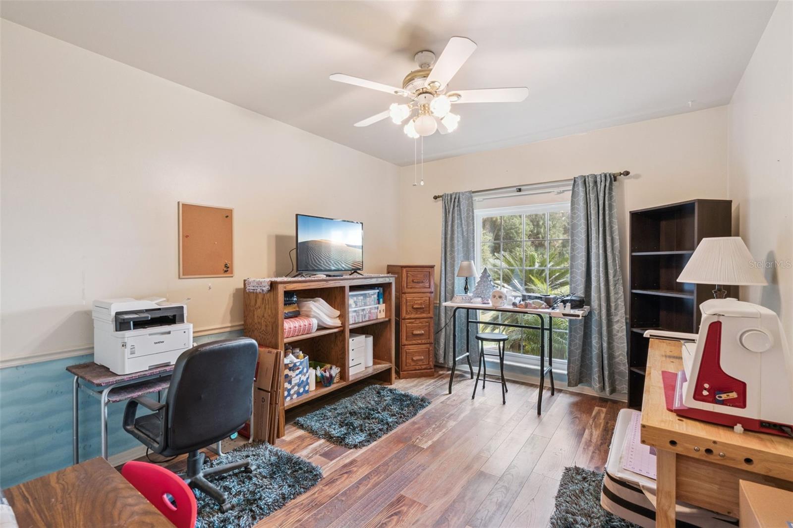 Image 14 of 40 For 2425 Pine Way