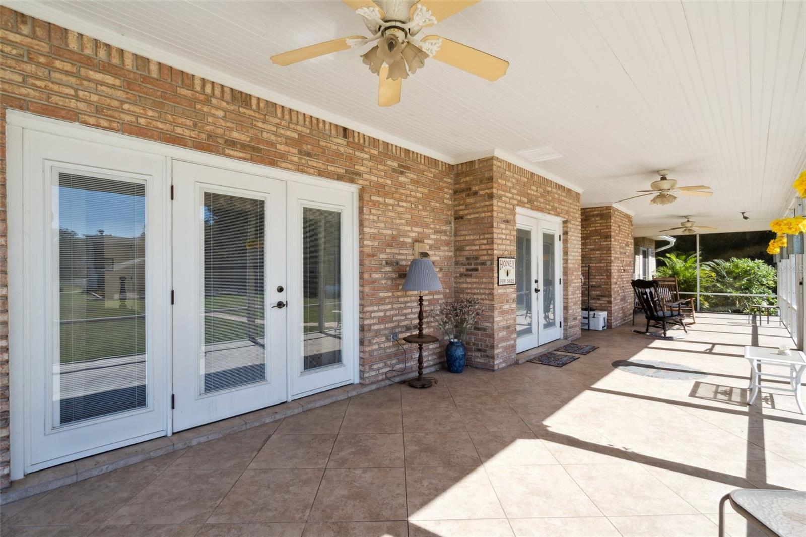 Image 16 of 40 For 2425 Pine Way