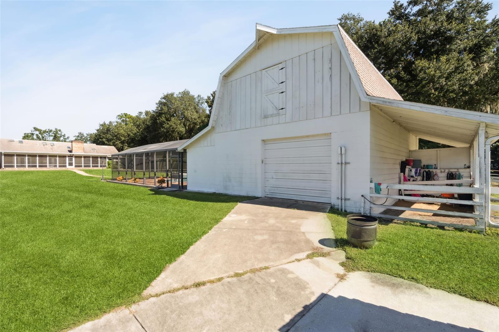 Image 25 of 40 For 2425 Pine Way