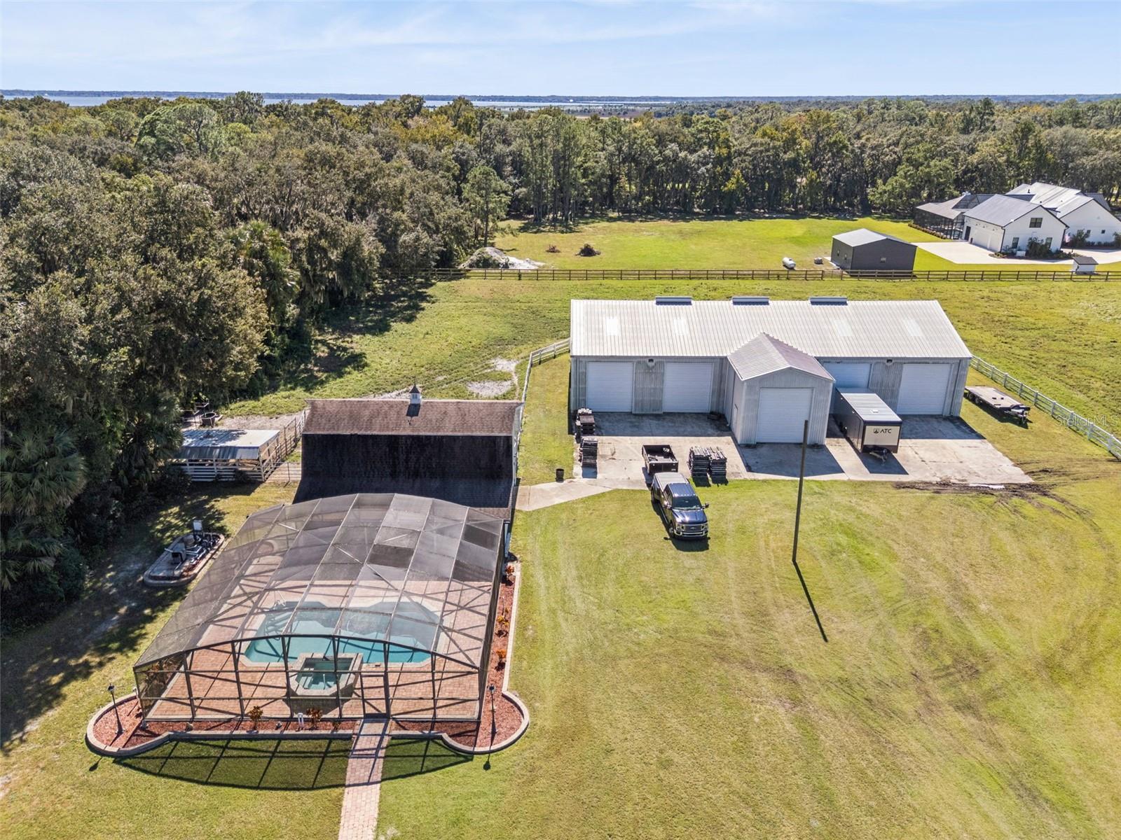 Image 31 of 40 For 2425 Pine Way