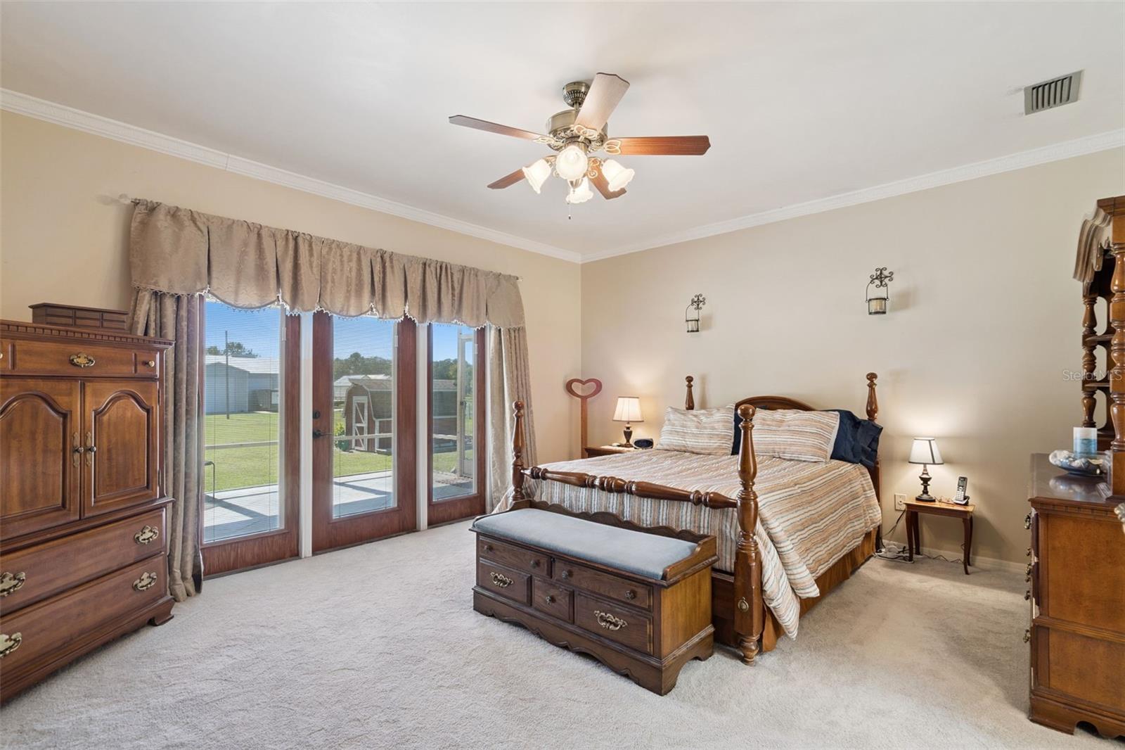 Image 8 of 40 For 2425 Pine Way