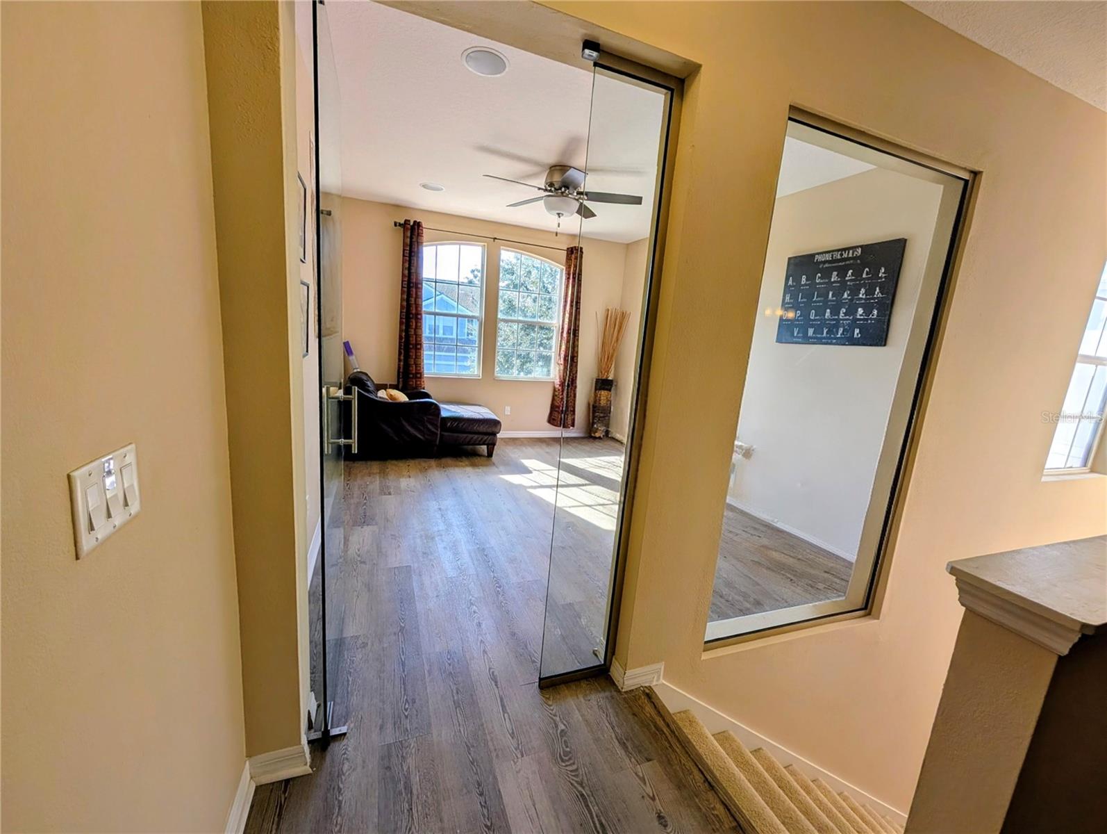 Image 15 of 30 For 9006 Shepton Street