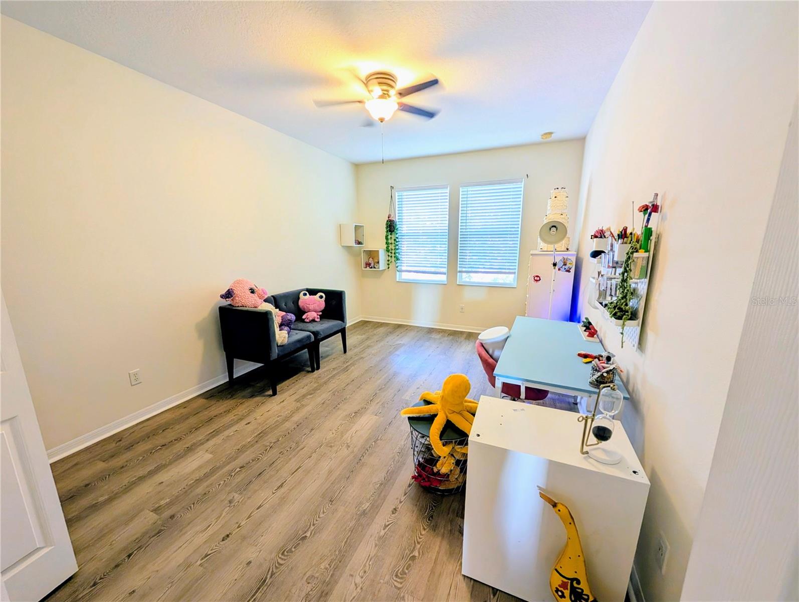 Image 23 of 30 For 9006 Shepton Street