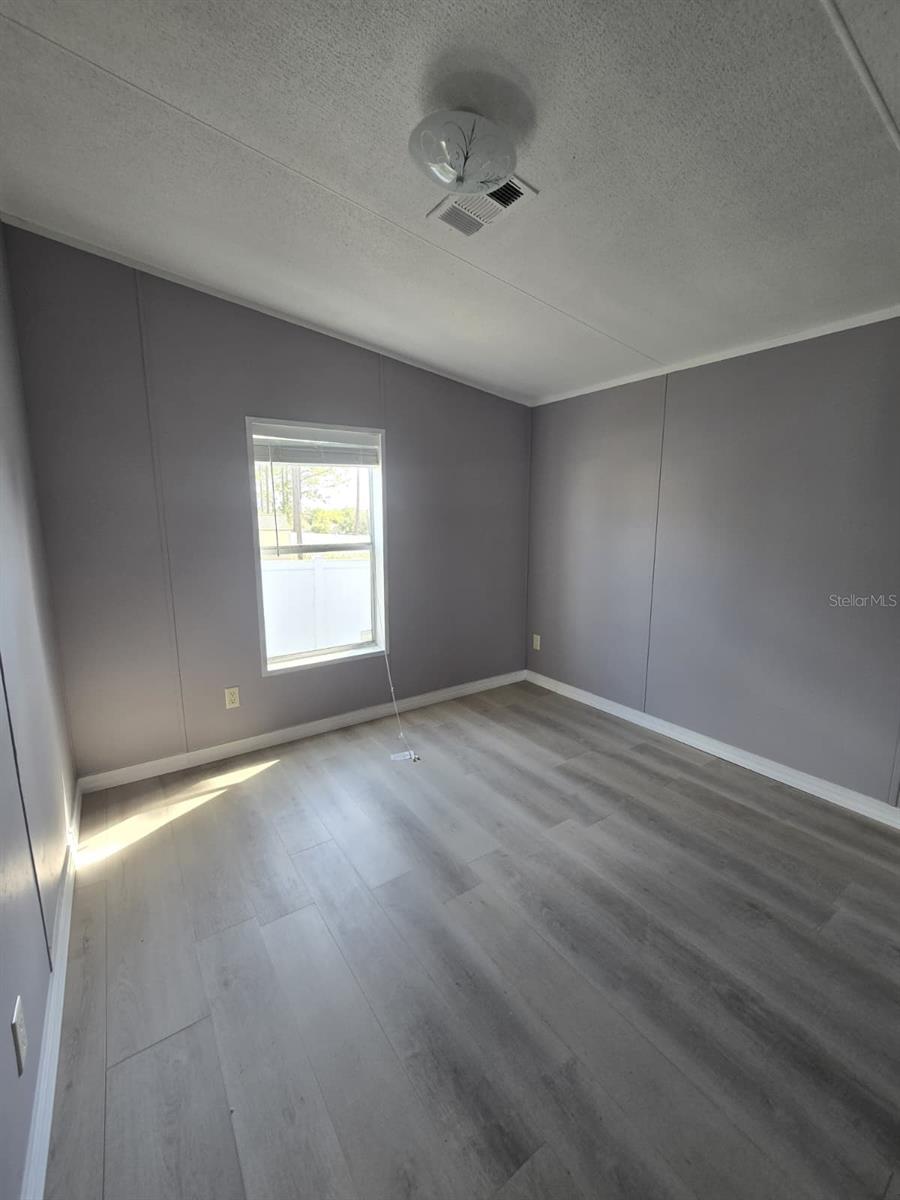 Image 6 of 9 For 617 Lemon Street