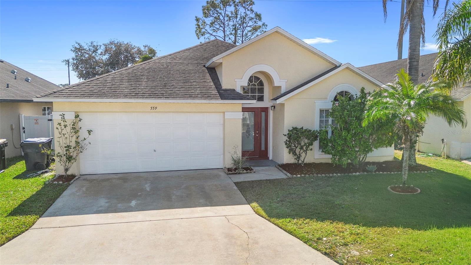 Image 4 of 42 For 559 Saddle Ridge Drive