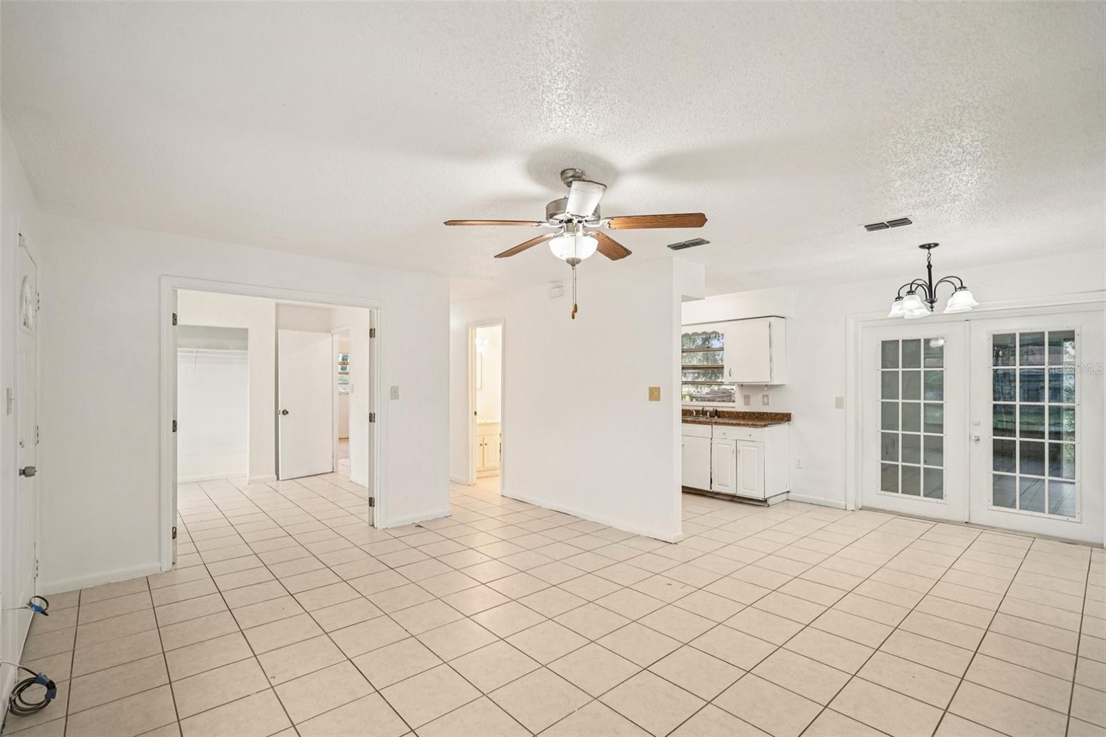 Image 4 of 17 For 1602 20th Court