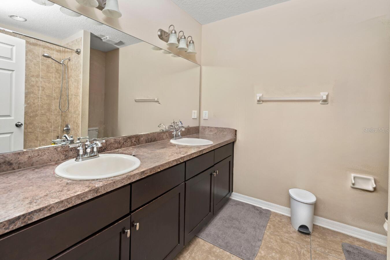 Image 18 of 28 For 1306 Garden Stone Lane