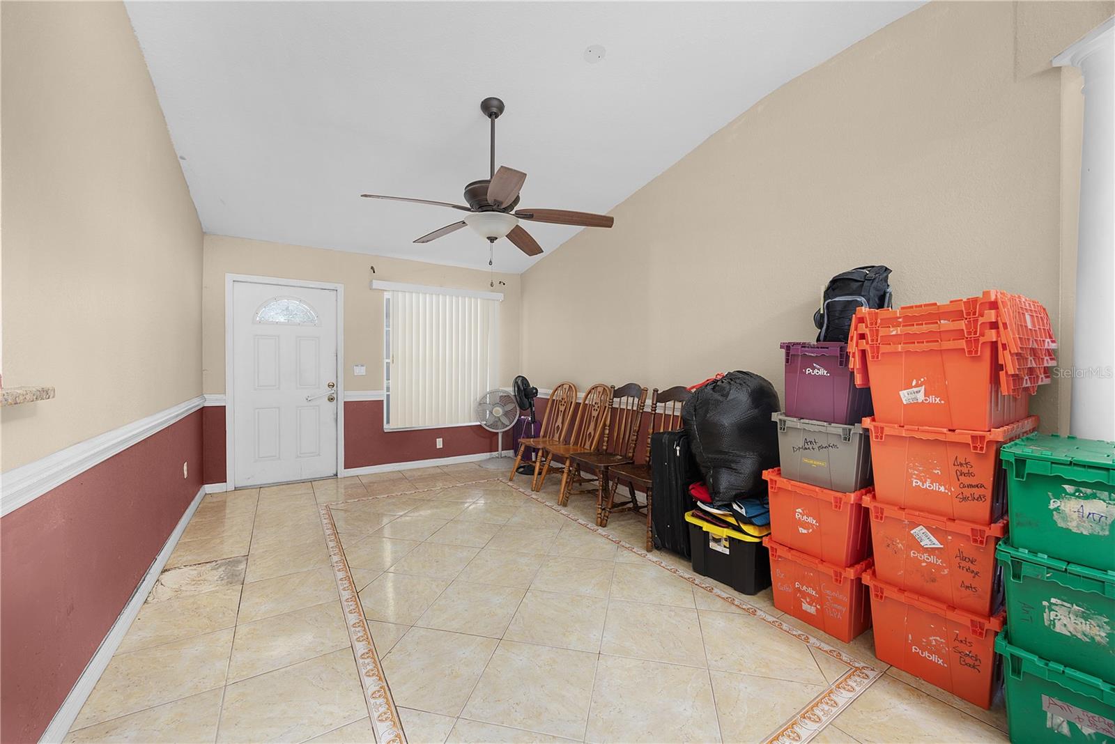 Image 22 of 36 For 1417 Irondale Street E