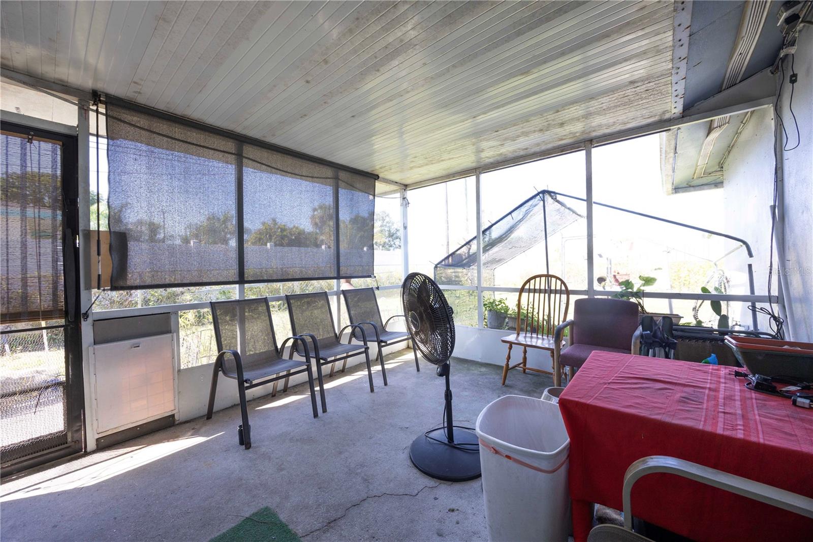 Image 25 of 36 For 1417 Irondale Street E