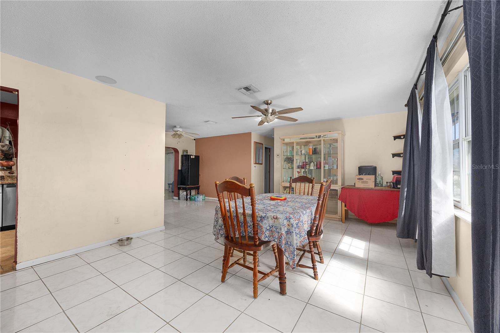 Image 7 of 36 For 1417 Irondale Street E