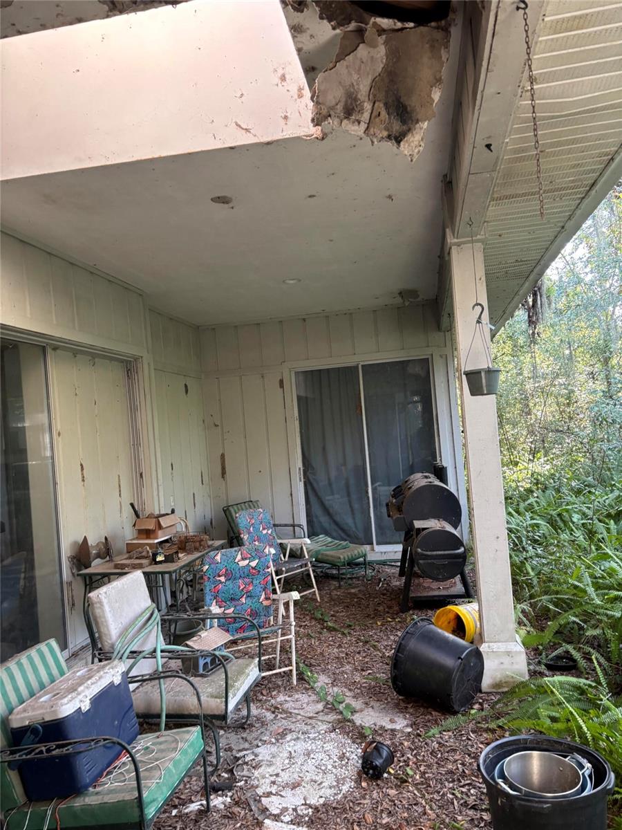 Image 12 of 17 For 22316 15th Avenue