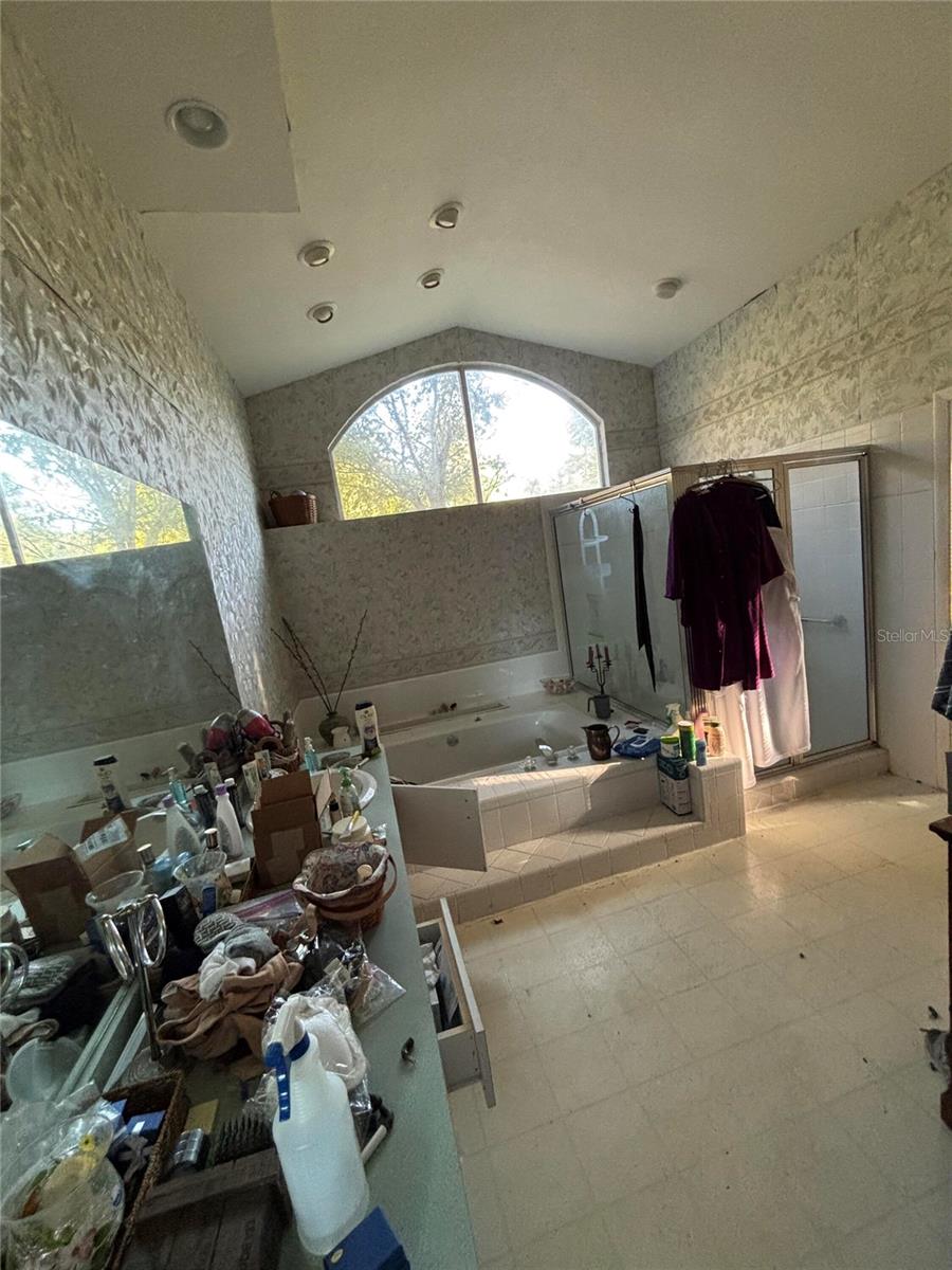 Image 13 of 17 For 22316 15th Avenue