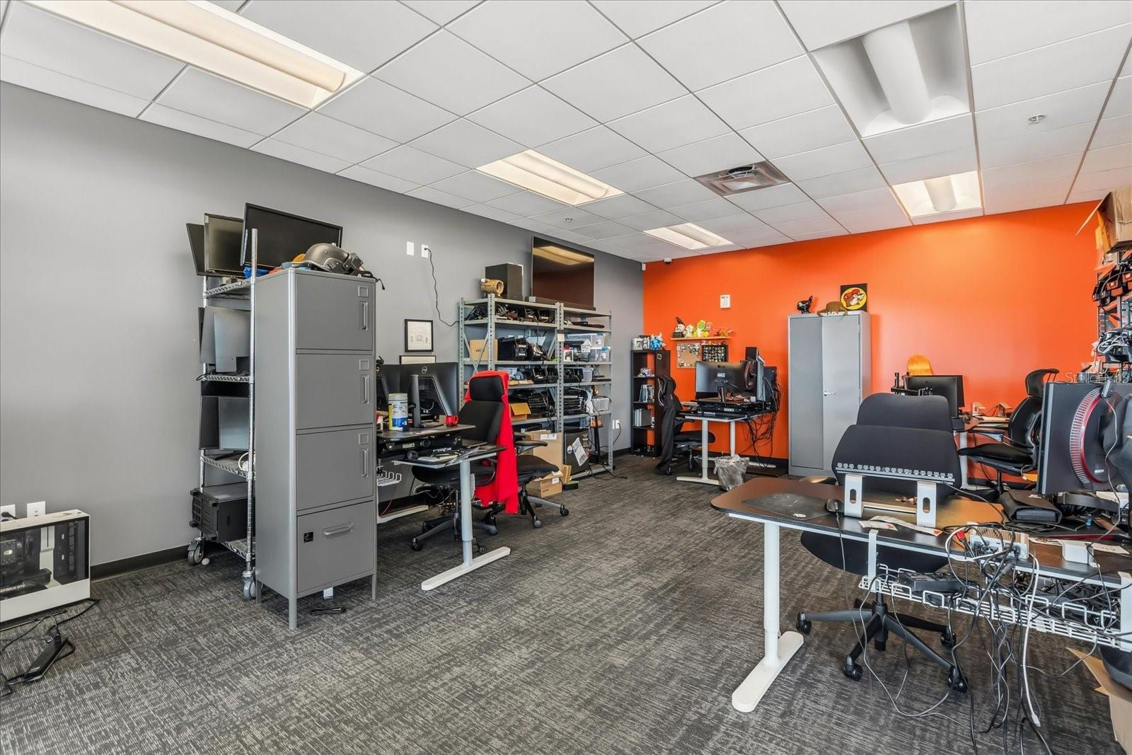 Image 20 of 45 For 189 Orange Avenue 1900-1970