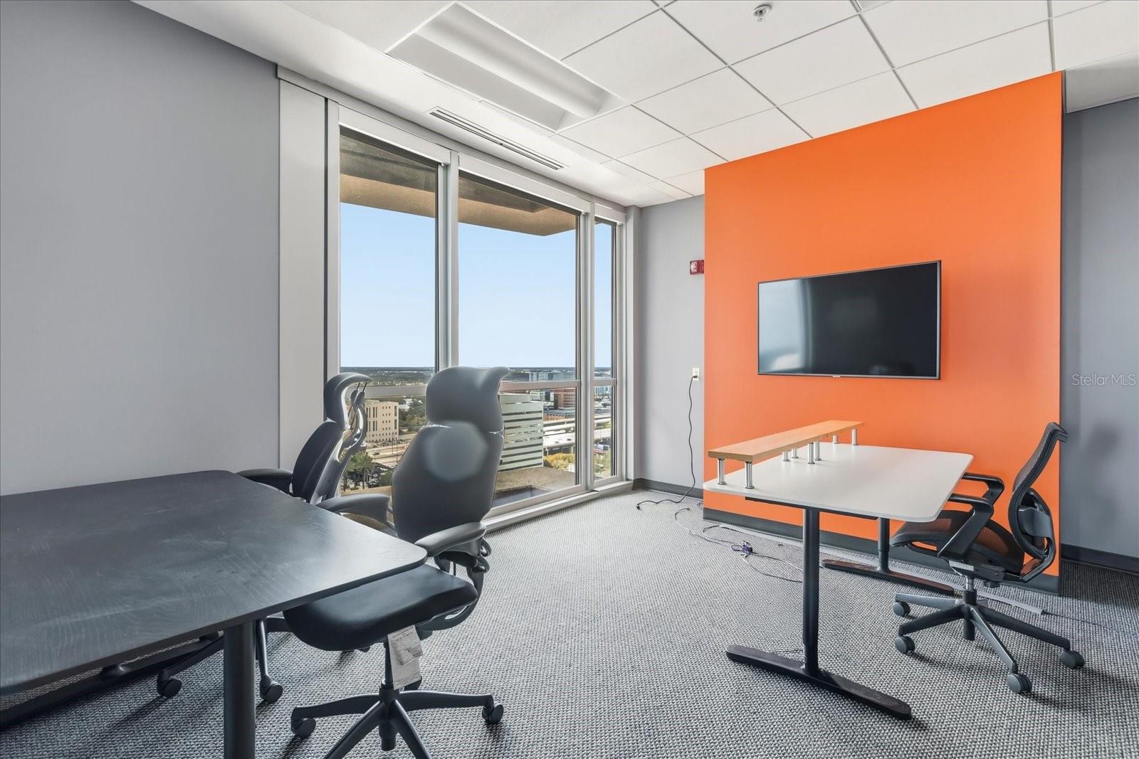 Image 22 of 45 For 189 Orange Avenue 1900-1970