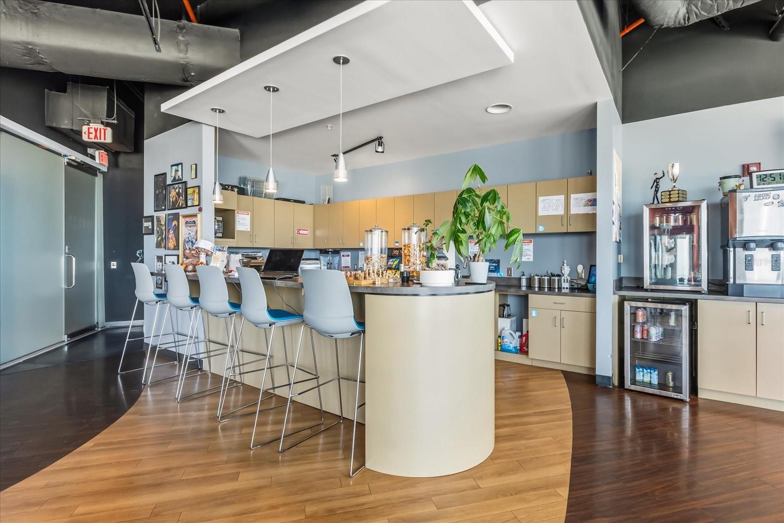 Image 29 of 45 For 189 Orange Avenue 1900-1970