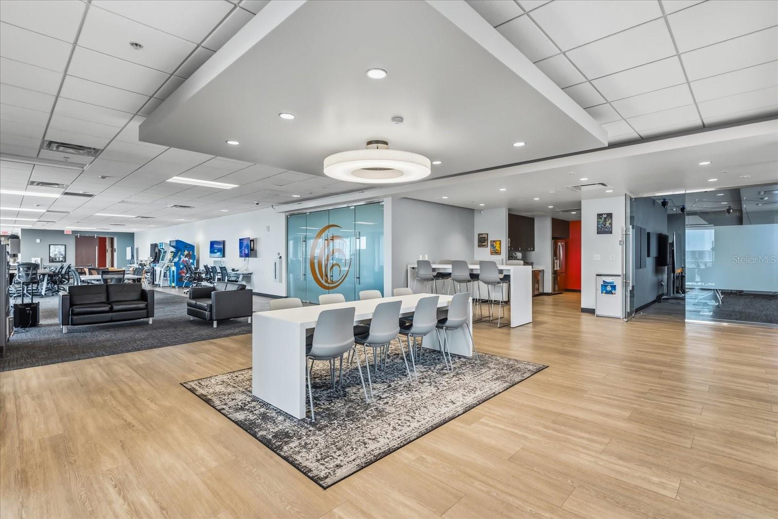 Image 9 of 45 For 189 Orange Avenue 1900-1970